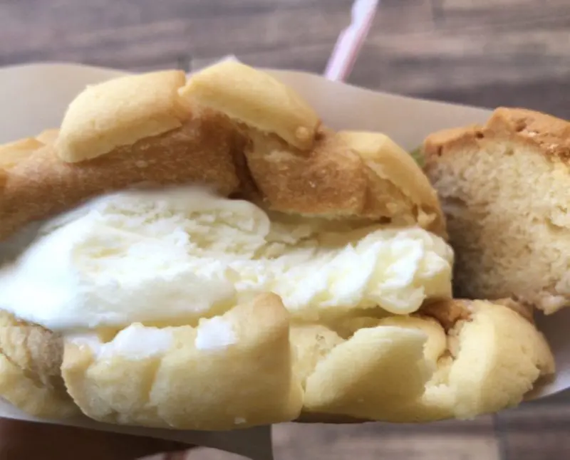 世界で2番めに美味しいメロンパンアイス