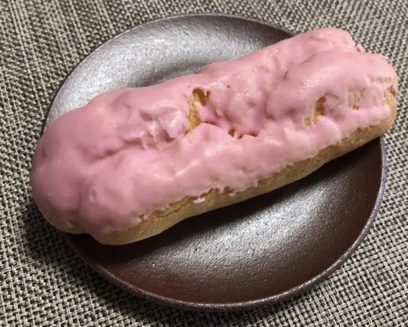 コージーコーナーエクレアいちご