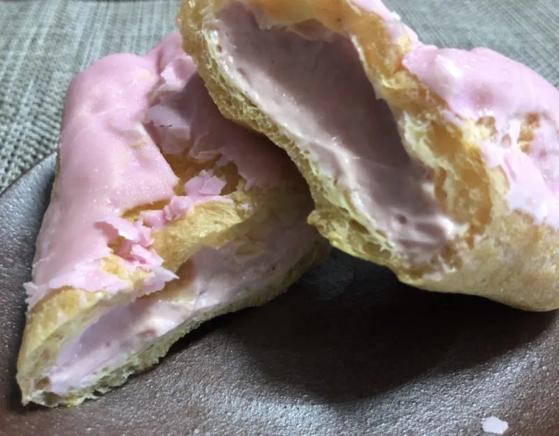 コージーコーナーエクレアいちご