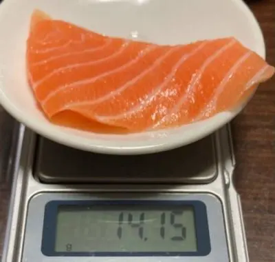 コストコ寿司サーモン